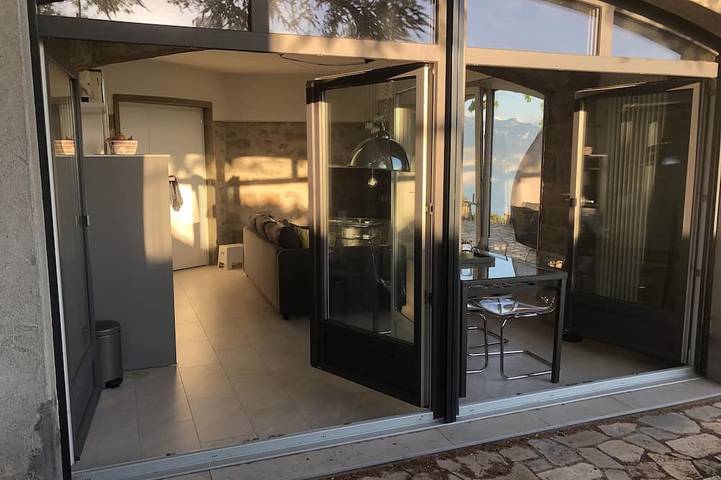 Location de vacances pour 2 personnes, avec Terrasse et Jardin à Puidoux