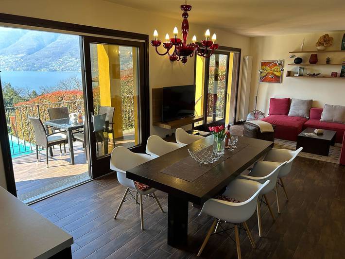 Appartamento intero, Mimosa I Panoramic Balcony Holiday Apartment with Pool in Comune di Dorio, Alpi Orobie Occidentali