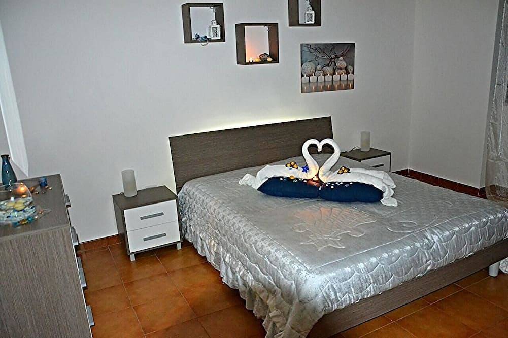 Apartamento entero, Apartment in porto cesareo in the center and a few steps from the sea in Porto Cesareo, Golfo de Tarento