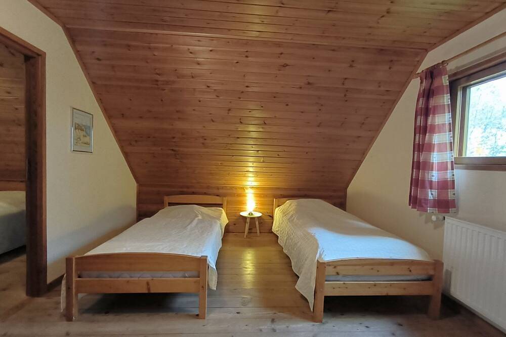 Ulmenhof: Ferienhaus auf dem Bauernhof - großes Haus in Oeversee, Grünes Binnenland