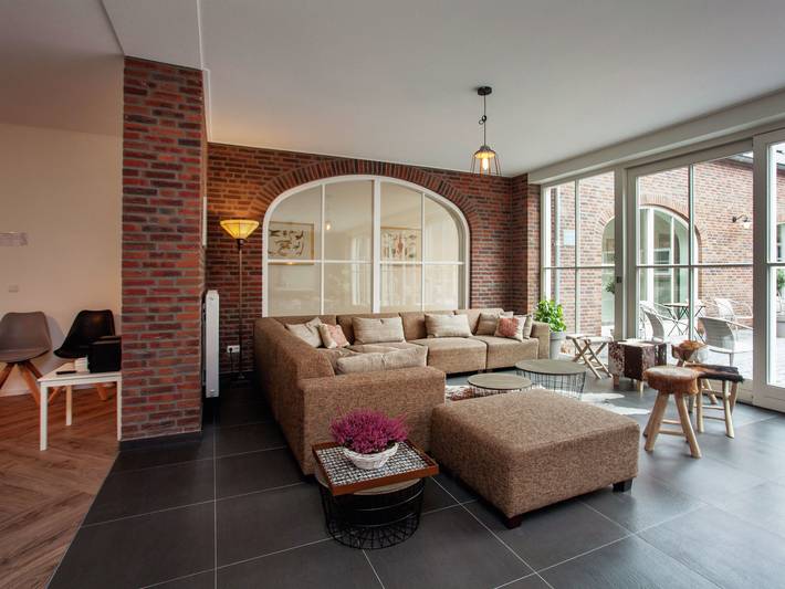 Ferienhaus für 35 Personen, mit Sauna und Terrasse sowie Garten, kinderfreundlich in Limburg (Niederlande)