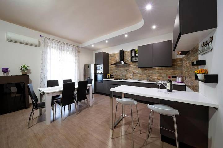 Appartamento vacanze per 6 persone, con terrazza - 1