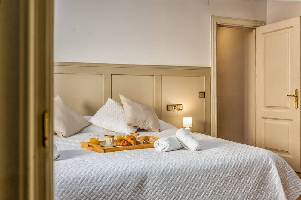 Fancy House Near Cádiz Pool Free Parking & Bbq in Pueblo Nuevo, San Roque