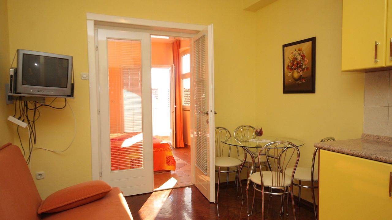 Ganze Ferienwohnung, Ferienwohnung für 3 Personen (24 m²) in Kukljica in Kukljica, Uglijan