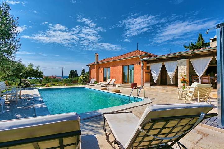 Ferienhaus für 7 Personen, mit Garten, mit Haustier in Fazana