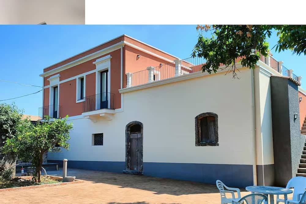 Tenuta Arcidiacono - Etna, Country, Wine & Relax btw Catania and Taormina in Zafferana Etnea, Etna