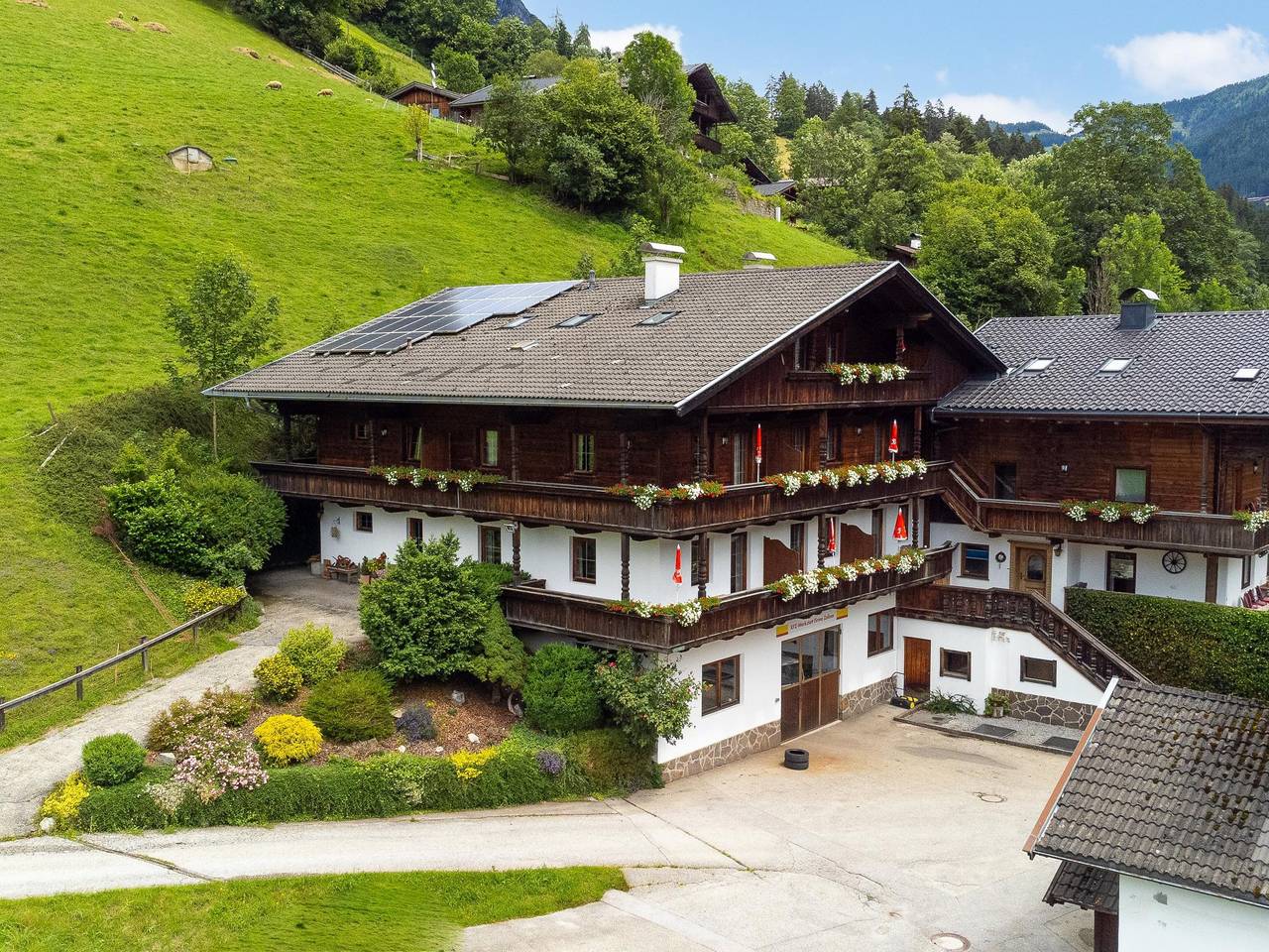 Ganze Wohnung, Alpbach: Familienapartment am Skilift in Alpbach, Kaisergebirge