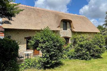 Gîte pour 2 personnes, avec terrasse et jardin à Plomeur