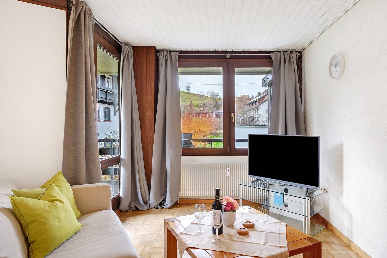 Ganze Wohnung, Ferienwohnung '5 Mit Balkon' mit Bergblick, Gemeinschaftsterrasse und Wi-Fi in Suedlicher Schwarzwald, Bernau im Schwarzwald