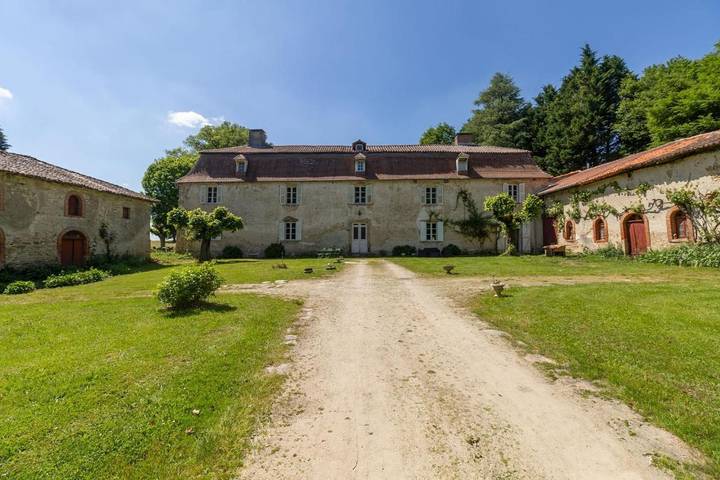 Appartement de vacances pour 2 personnes, avec jardin et vue dans Haute-Vienne - 2