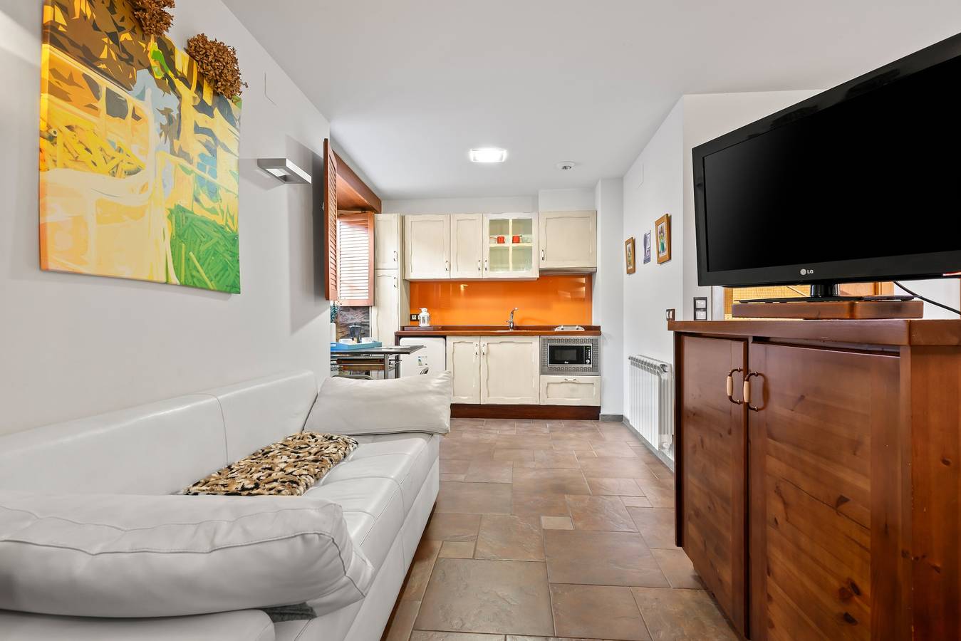 Ganze Wohnung, Ferienwohnung 'R De Alborada Del Eo' mit Bergblick, privater Terrasse und Wi-Fi in Vegadeo, Costa Verde (Spanien)