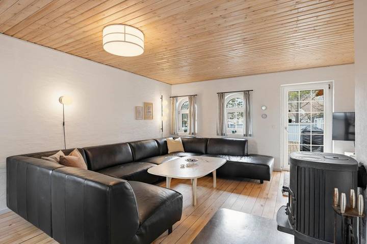 Ferienhaus für 10 Personen, mit Balkon/Terrasse und Whirlpool sowie Terrasse und Pool auf Rømø - 3