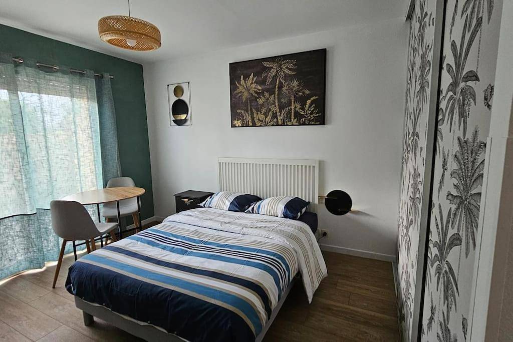 Appartement entier, Studio avec jardin et parking 03 in Villenave-d'Ornon, Région de Bordeaux