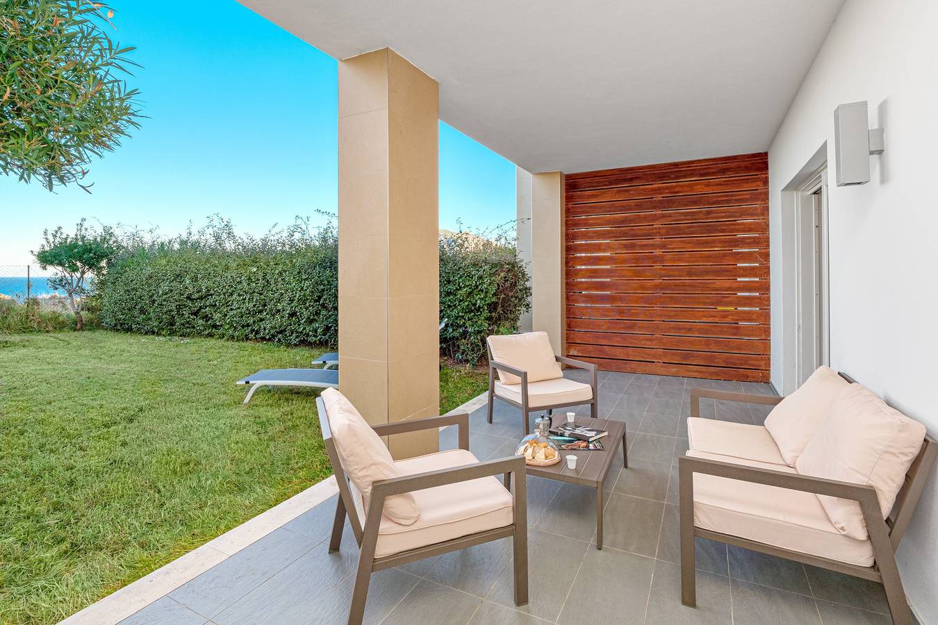 Ferienwohnung "Villa Marconi 5" mit Meerblick, überdachter Terrasse und großem Garten in Golfo Aranci, Costa Smeralda