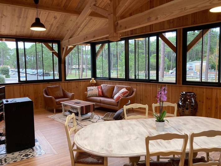 Gîte pour 10 personnes, avec vue dans Claouey