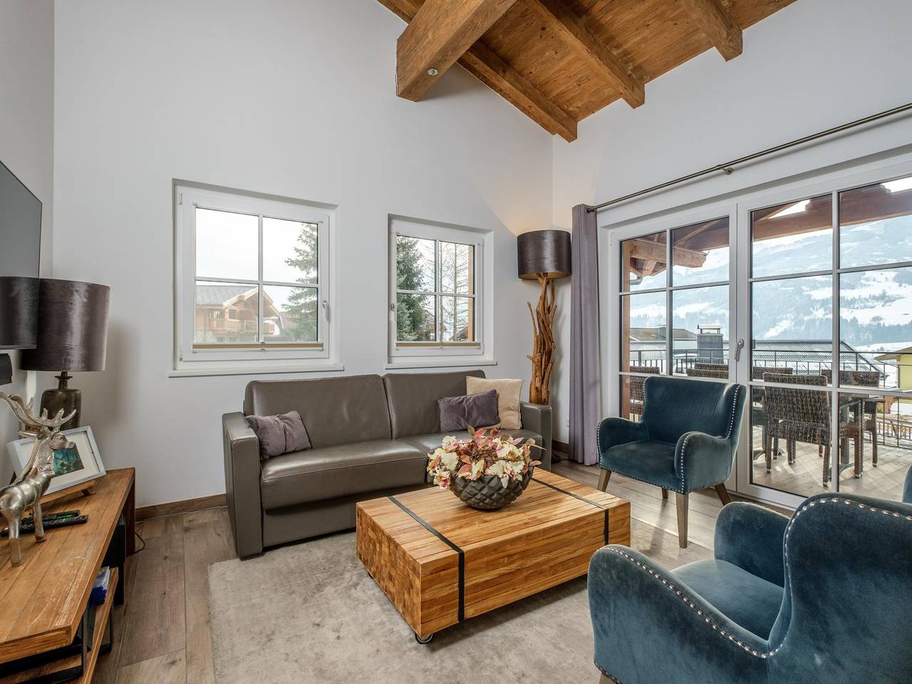 Ganze Wohnung, Penthouse mit Gemeinschaftssauna und Aufzug in Piesendorf, Kitzbüheler Alpen