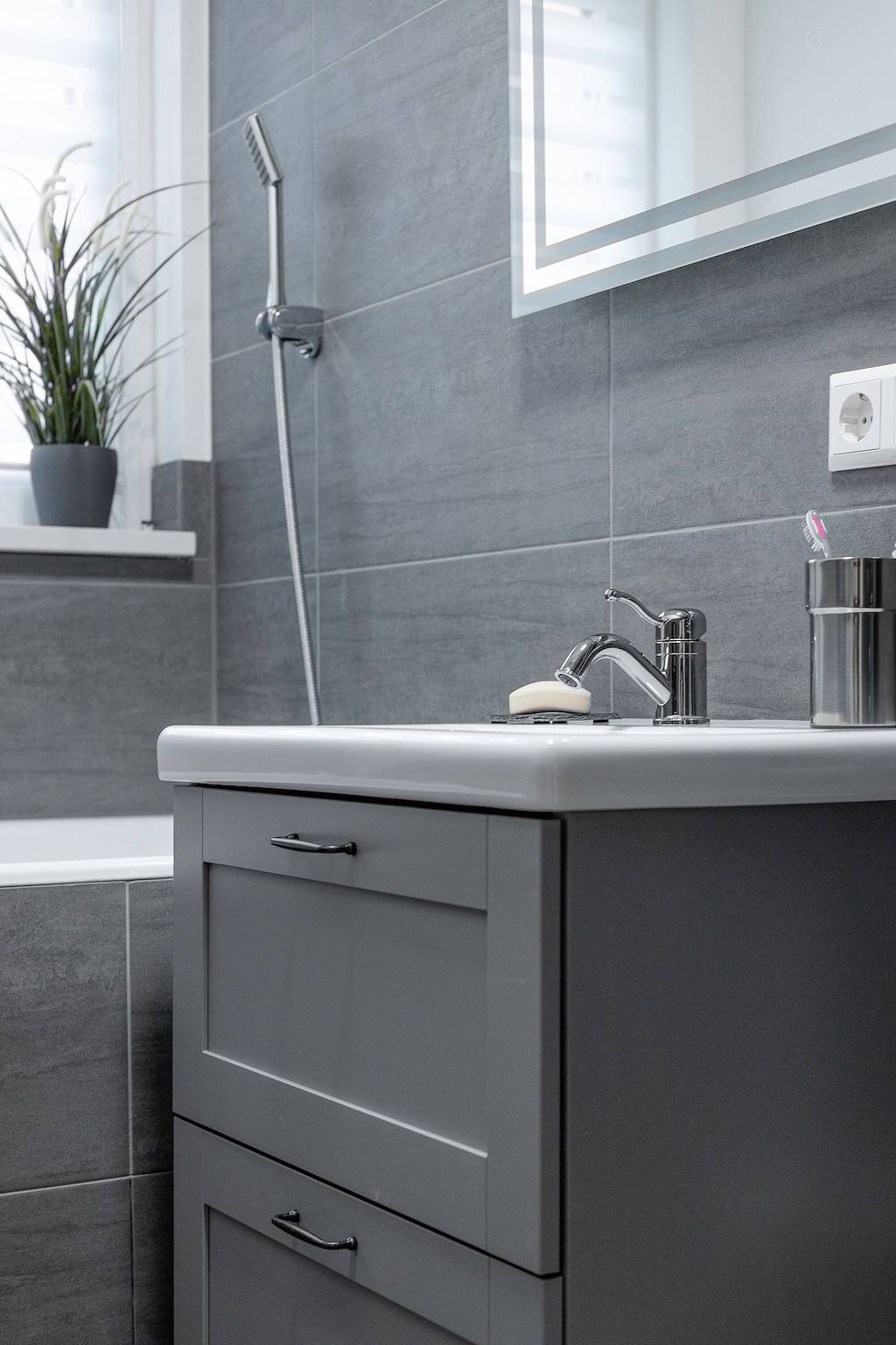 Ganze Wohnung, Ferienwohnung 'Exklusive "Dg"' mit Seeblick, Balkon und Wi-Fi in Konstanz, Untersee