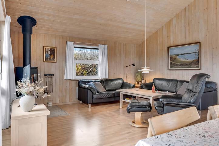 Ferienhaus für 8 Personen, mit Whirlpool und Terrasse sowie Sauna in Klitmøller - 2