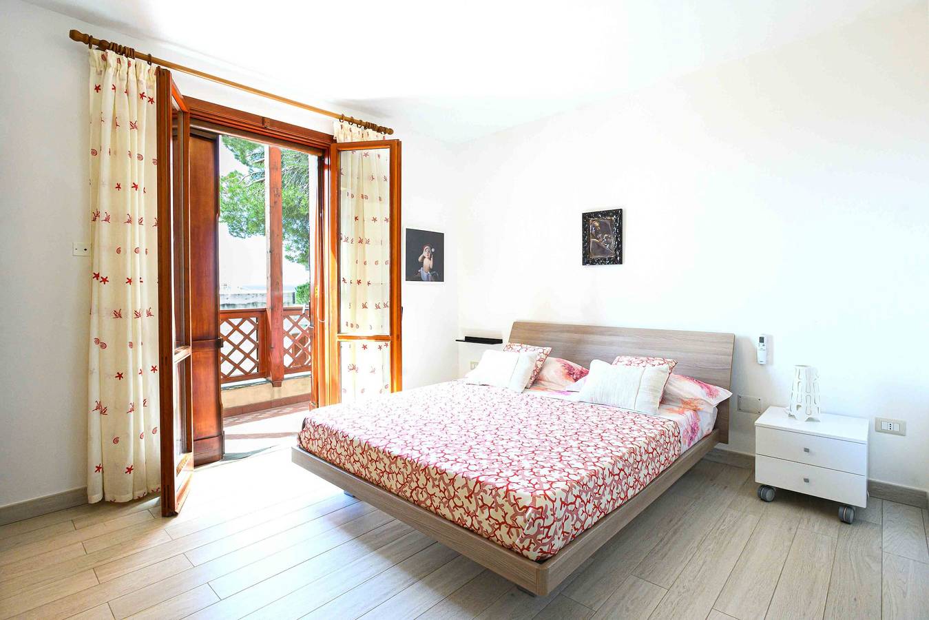 Villa 'Con Piscina In Parco Privato' con vista mare, Wi-Fi e aria condizionata in Agnone Cilento, Montecorice