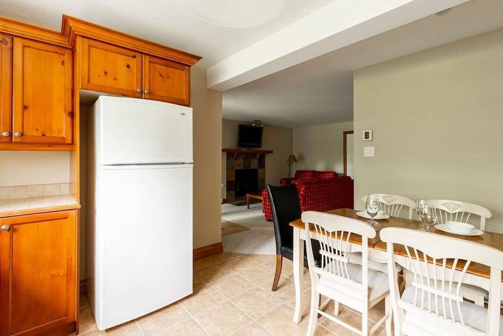 The Mont-Tremblant Hideaway by Instantsuites in Mont-Tremblant