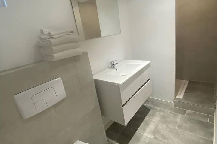 Gîte pour 3 personnes, avec piscine à Pietracorbara - 3