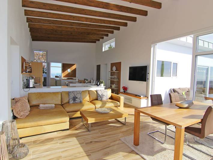 Chalet para 4 personas, con Terraza además de Jardín y Vistas al lago en La Palma - 3