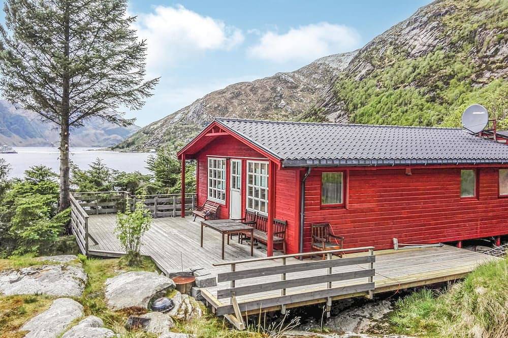3 bedroom beautiful home in Måløy in Vågsøy