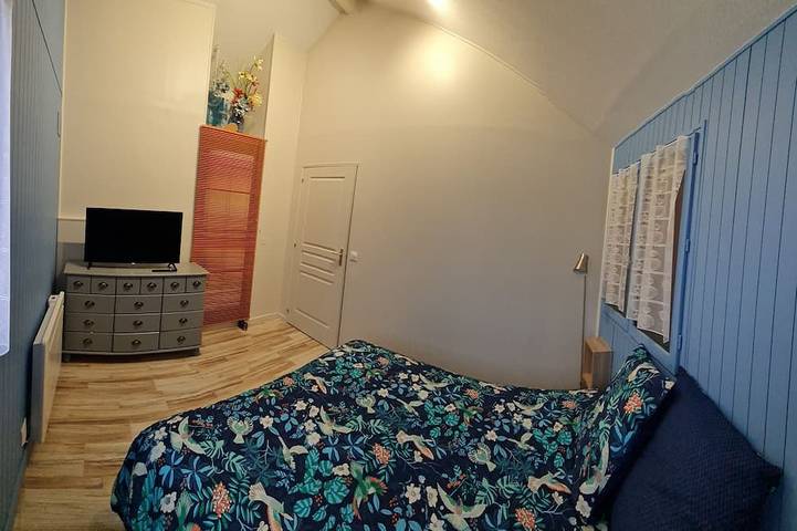 Chalet pour 6 personnes, avec jardin dans Yonne - 2