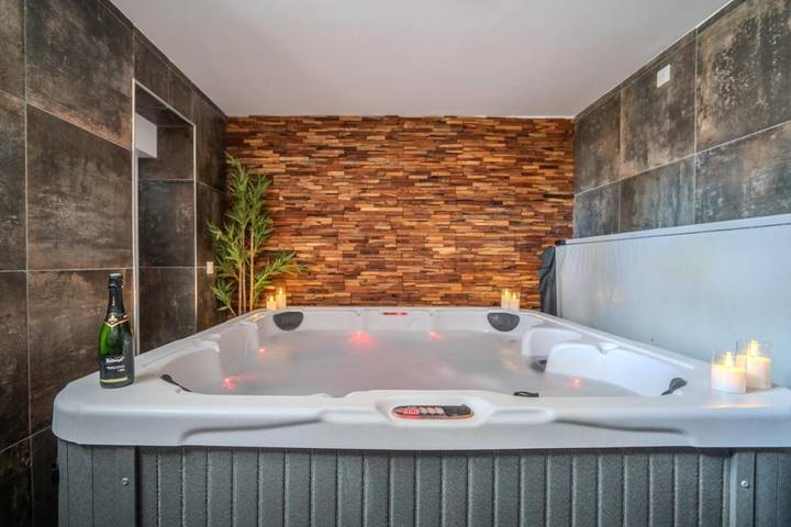 Gîte pour 2 personnes, avec jardin et jacuzzi à Bischoffsheim - 3