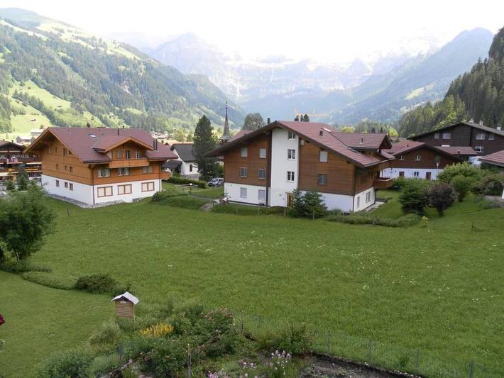 Hütte für 2 Personen, mit Balkon im Berner Oberland - 2