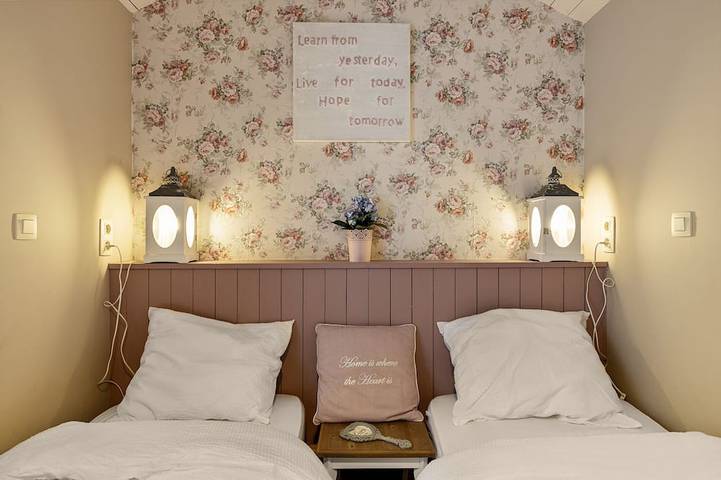 Location de vacances pour 6 personnes, avec terrasse et jardin à Tongres - 3