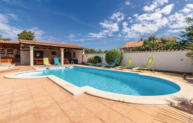 Ferienwohnung für 2 Personen, mit Pool und Terrasse in Istrien - 2