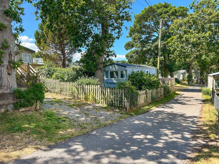 Vacation rental for 3 people, with yard in Somerset