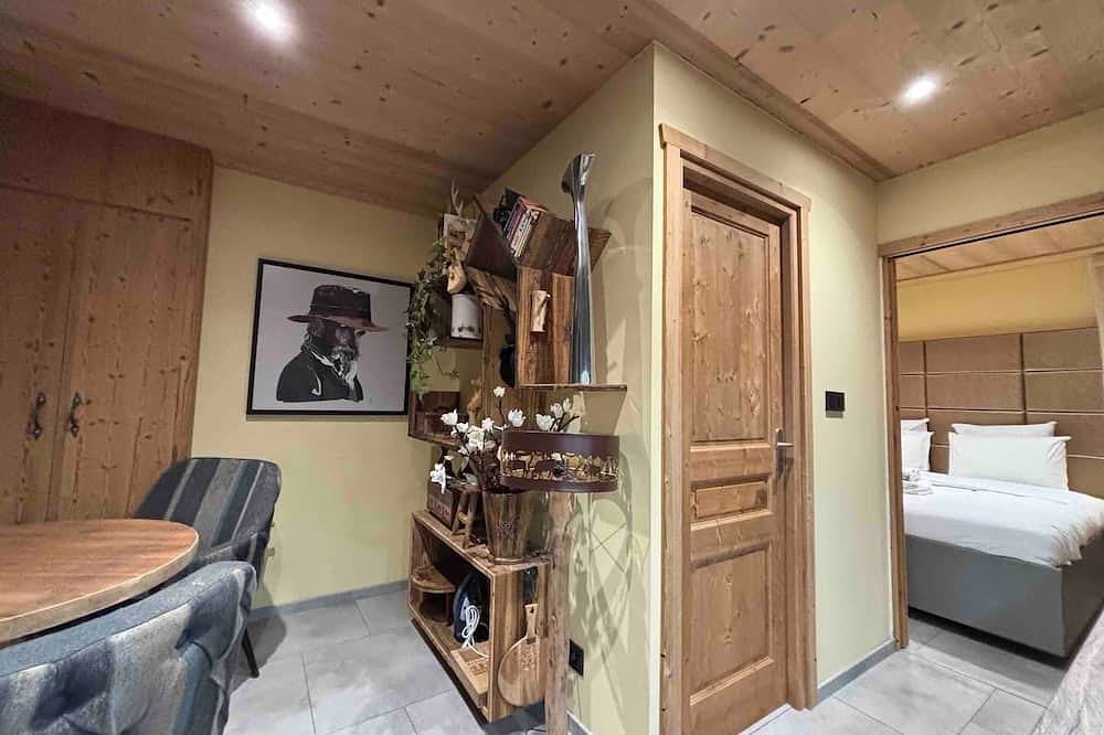 Ganze Wohnung, A cocoon for 2 in the mountains in Montriond, Les Portes du Soleil