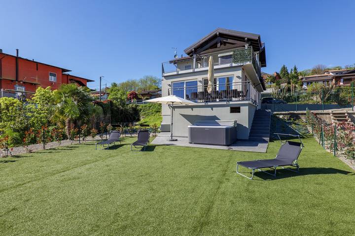 Ferienwohnung für 14 Personen, mit Whirlpool und Terrasse sowie Garten in Lago Maggiore (Piemont) - 3
