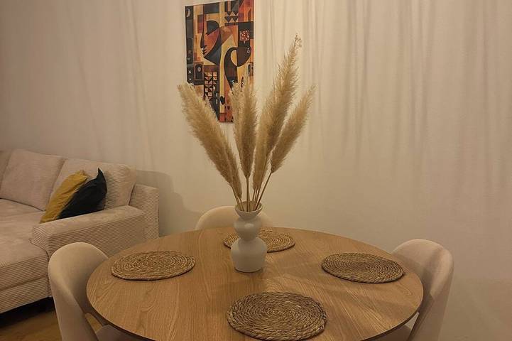 Ferienwohnung für 6 Personen, mit Garten und Terrasse in Wesseling