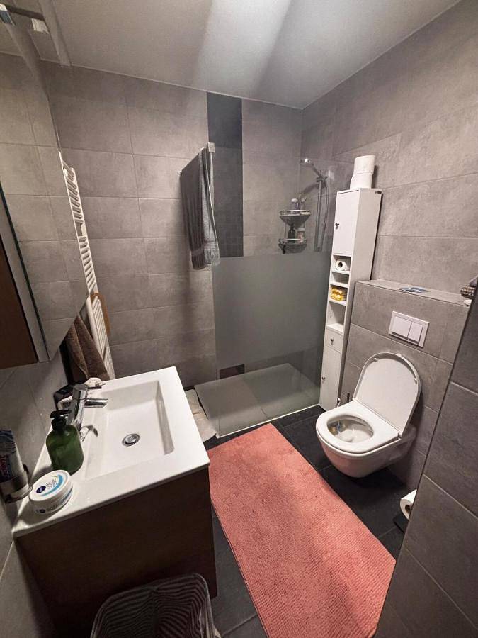 Appartement entier, One-Bedroom Apartment in Differdange, Luxembourg