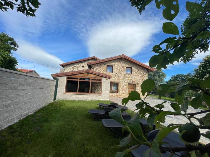 Casa rural para 14 personas, con jardín además de vistas y vistas al lago en Campoo - 3