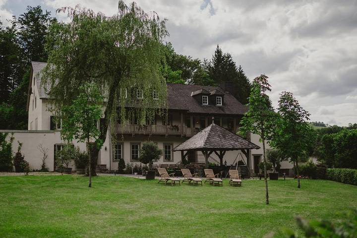 Ferienwohnung für 10 Personen, mit Balkon und Terrasse sowie Garten und Seeblick im Hunsrück - 4