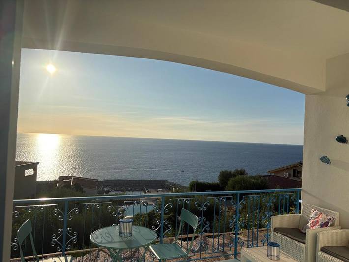 Casa vacanza per 2 persone, con panorama e giardino, con animali domestici in Palmi