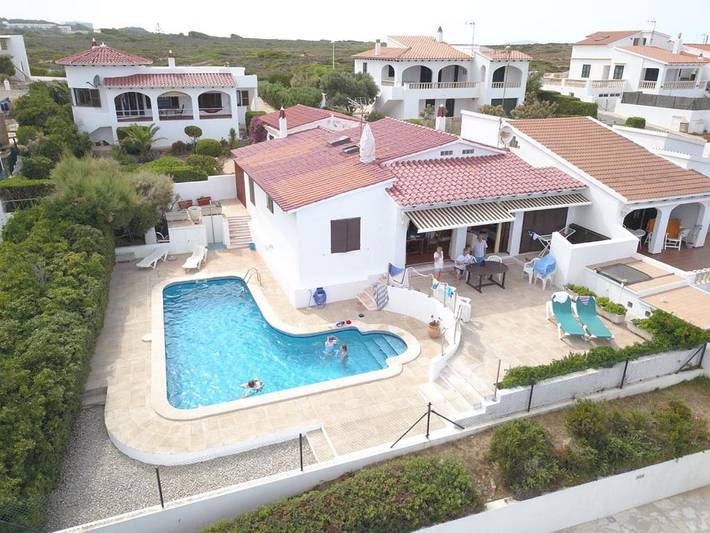 Location de vacances pour 6 personnes, avec terrasse ainsi que vue et piscine dans Na Macaret - 3