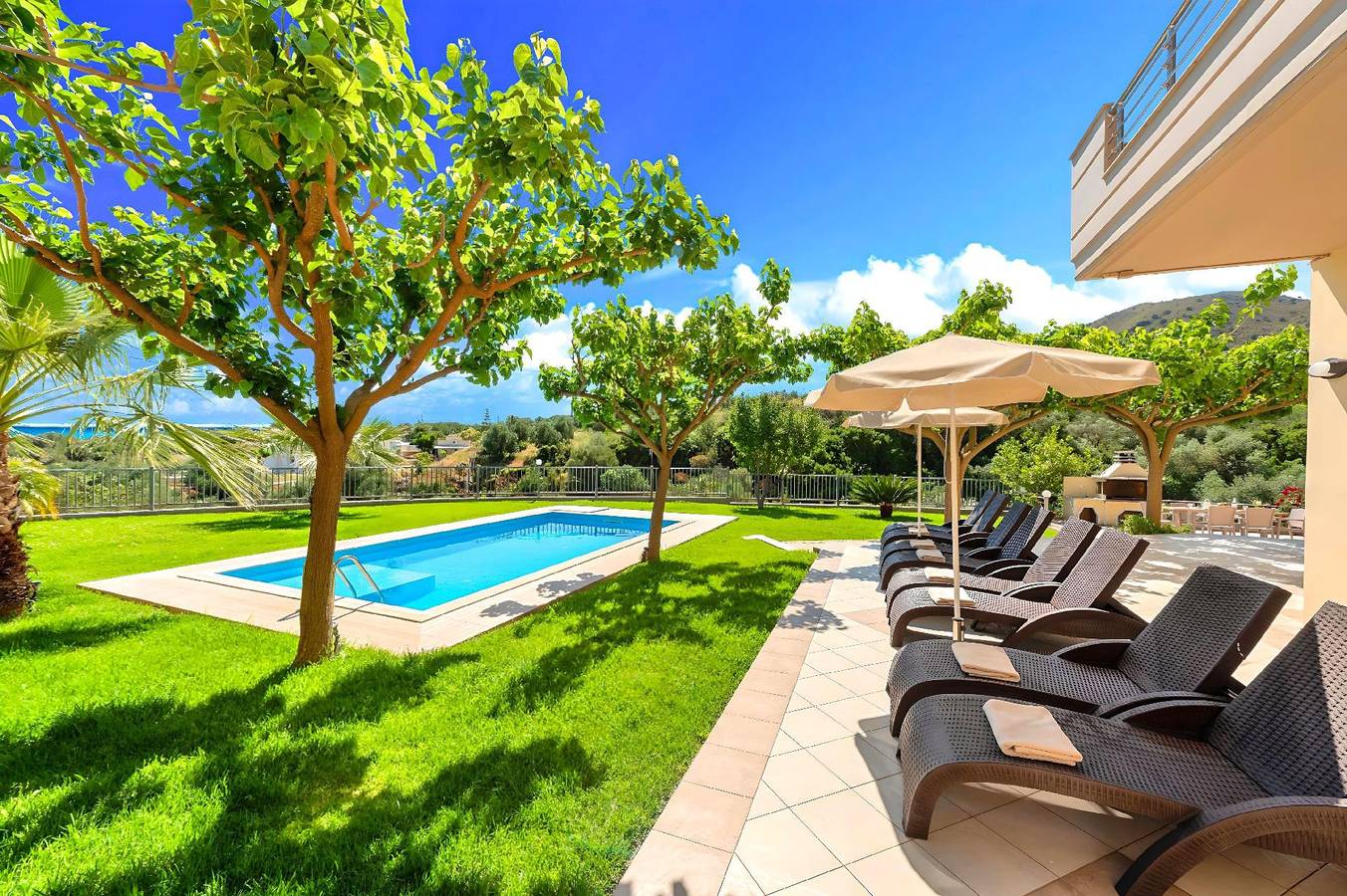 Sunlight Villas and 3 Heated Pools in Chania region
