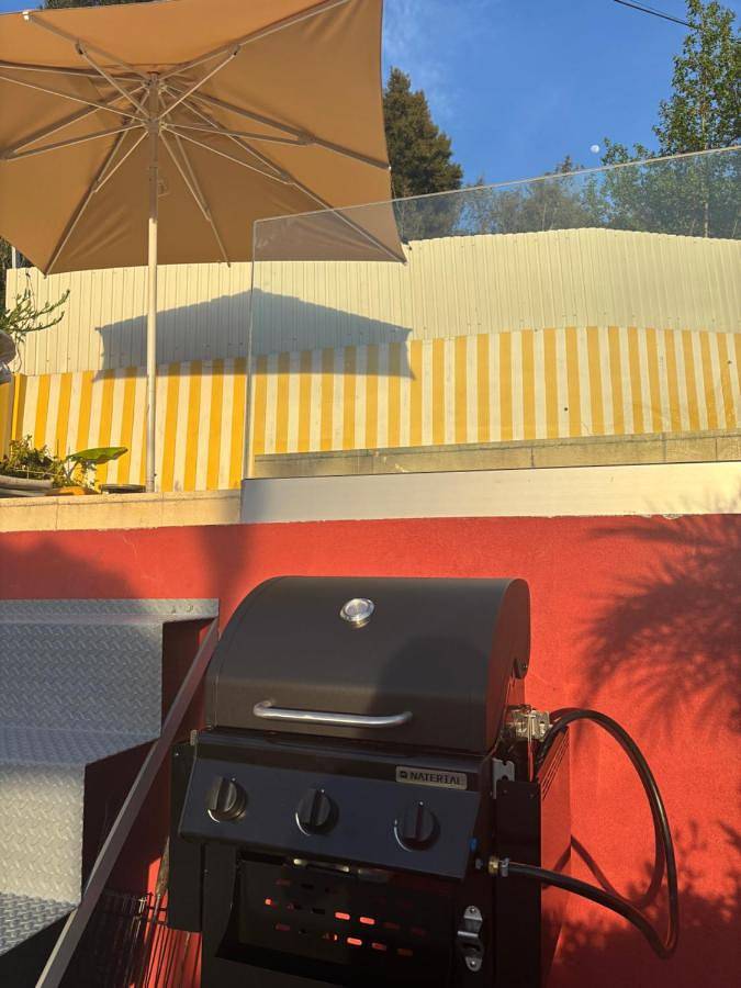 Location de vacances pour 6 personnes, avec Balcon et Terrasse ainsi que Jardin et Piscine dans Alpendurada - 2