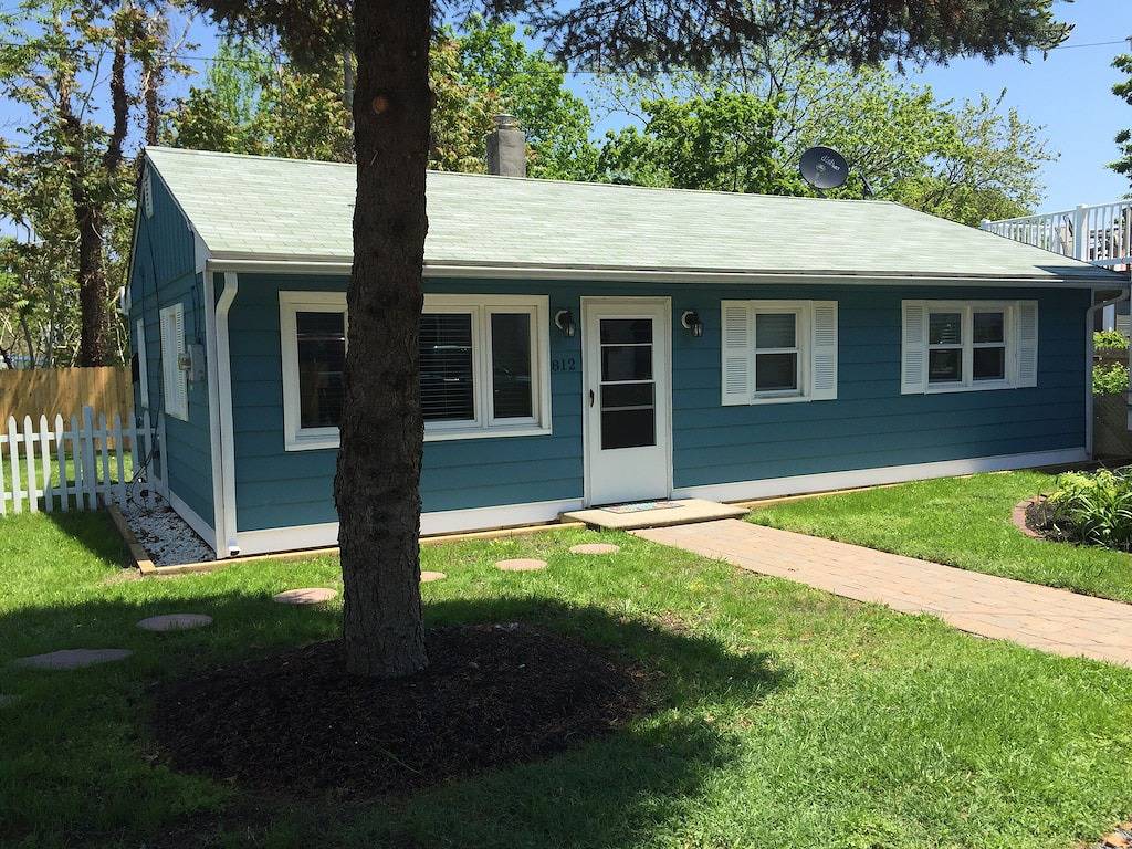 2 Br Haus (für 7 Personen) Hundefreundlich, zu Fuß zum Einkaufszentrum und Strand! in Cape May, Cape May County