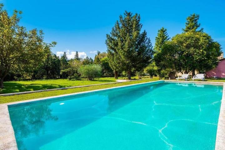 Ferienhaus für 6 Personen, mit Balkon und Terrasse sowie Garten und Pool in Acharavi