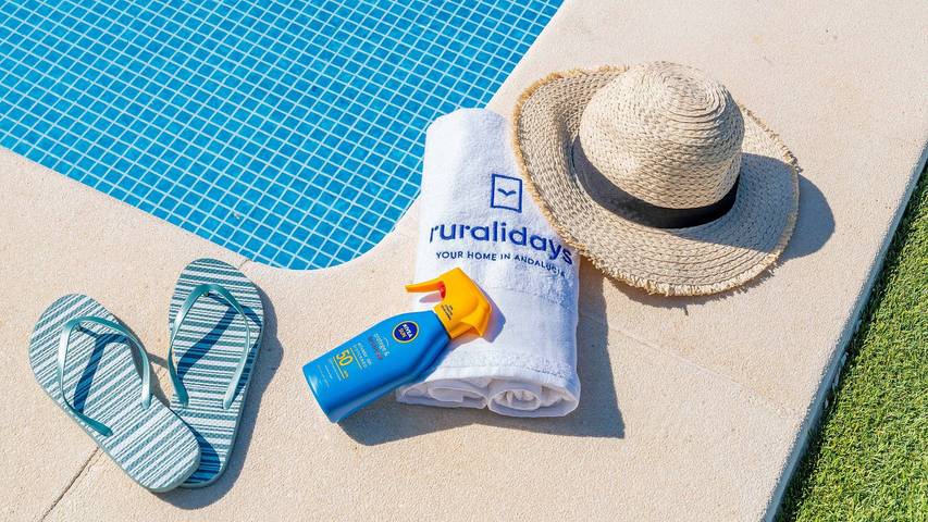 Casa rural para 6 personas, con balcón/terraza y piscina, Se admiten mascotas en El Gastor - 4