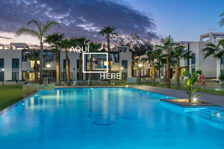 Ferienwohnung für 6 Personen, mit Garten und Seeblick sowie Pool, mit Haustier in Guardamar del Segura - 3