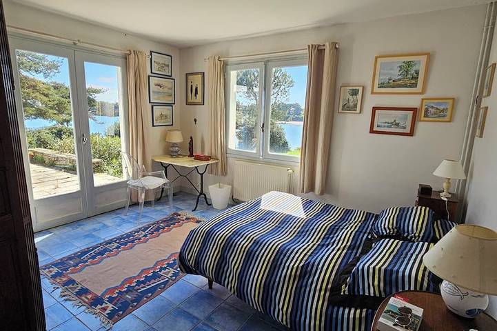 Detached house with a superb view over the Golfe du Morbihan in Arzon, Côte des Mégalithes