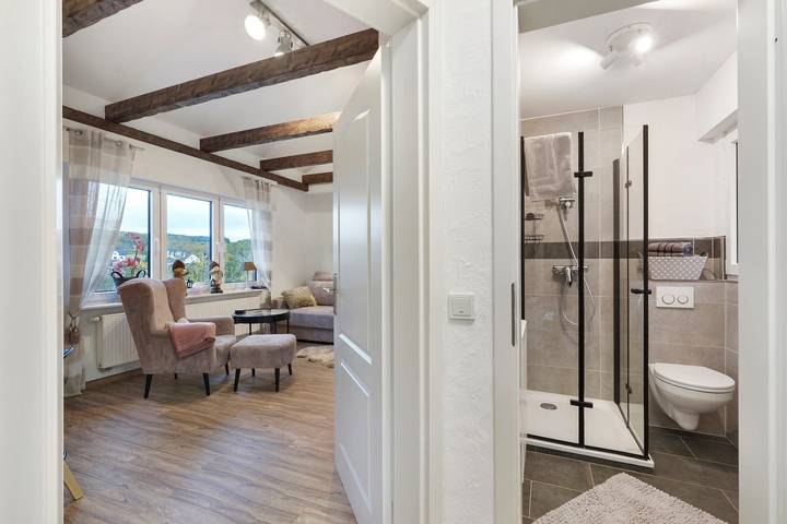 Hel lägenhet, Auszeit zu Zweit Apartment with Garden View in the Sauerland in Dreislar, Medebach