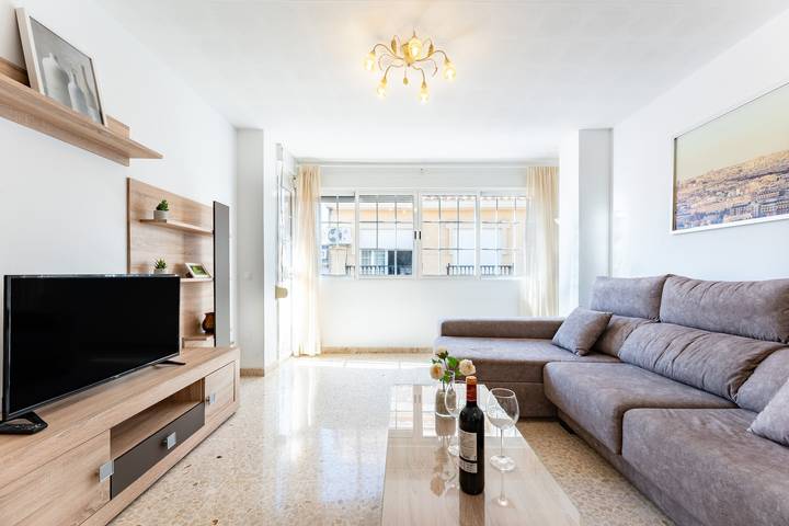 Ferienwohnung für 4 Personen, mit Balkon in Fuengirola